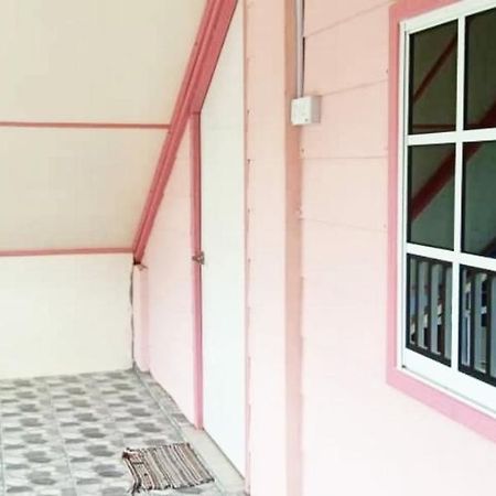 Dongorit Cabin Deluxe Room Kampong Kundassan Exterior foto